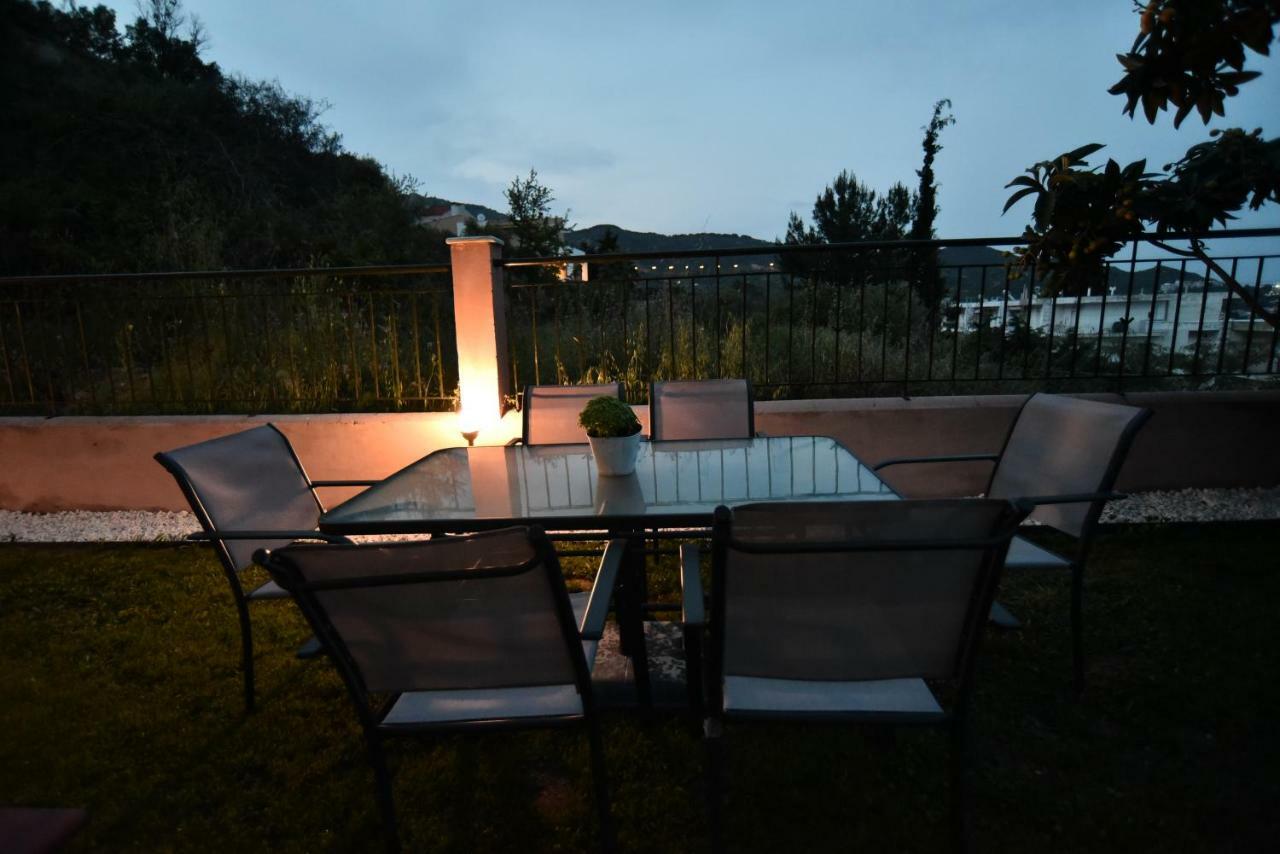 Searockhouse Villa Palaiontsiflikion Luaran gambar